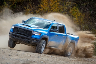 Stellantis D&uuml;ş&uuml;şte