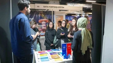 SUB&Uuml; 3 şehirde &uuml;niversite adaylarıyla buluştu