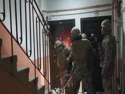Su&ccedil; &ouml;rg&uuml;tlerine operasyon: &Ccedil;ok sayıda g&ouml;zaltı