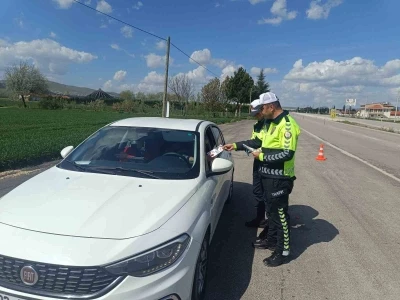 Şuhut&rsquo;ta "Bir Kural Bir &Ouml;m&uuml;r" sloganıyla &rsquo;Trafik Haftası&rsquo; etkinlikleri yapıldı
