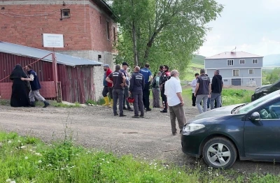 Sulama kanalına d&uuml;şen Yağız Ali, 1,5 kilometre uzakta bulundu, kalp masajıyla hayata d&ouml;nd&uuml;r&uuml;ld&uuml;