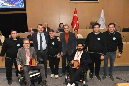 S&uuml;leymanpaşa Belediye Meclisi yılın son toplantısını yaptı
