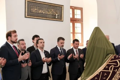 Sultan 1. Murad Han, Kosova'daki t&uuml;rbesinde anıldı