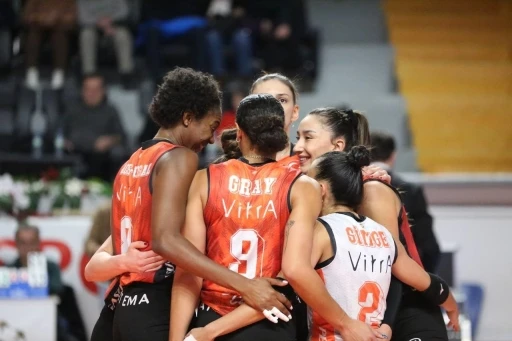 Zorlu ma&ccedil; Eczacıbaşı Dynavit'in 