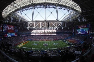 Super Bowl&rsquo;da, depremlerde hayatını kaybedenler anıldı
