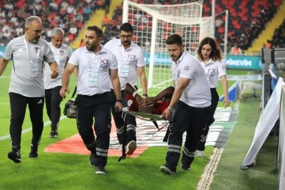 S&uuml;per Lig'in ilk haftasında ciddi sakatlıklar yaşandı