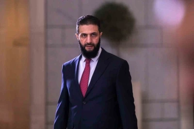 Suriye Devlet Başkanı eş-Şara ile Macron yarın Paris&rsquo;te bir araya gelecek
