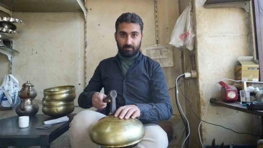 Suriyeli esnaf: &ldquo;Esad Suriye&rsquo;yi kendi d&uuml;kkanı gibi kullanıyordu&rdquo;
