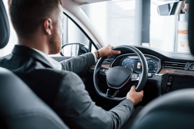 S&uuml;r&uuml;şte Dikkatinizi Dağıtmayın, Hayatınızı Riske Atmayın!