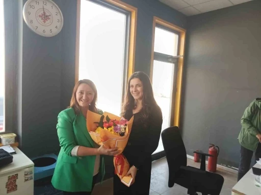 Suyu kesilen &ccedil;&ouml;p tesisin yardımına Başkan Tekin koştu
