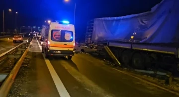 TAG Otoyolu&rsquo;nda 3 ayrı kaza: 1 &ouml;l&uuml;, 20 yaralı