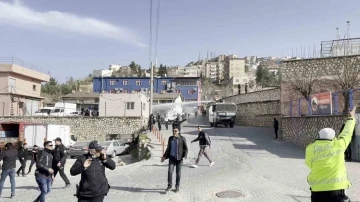 Takdirlik hareketle başlayan ma&ccedil; gergin anlarla bitti
