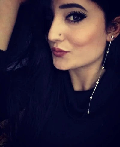 Takı d&uuml;kkanının kadın sahibi ve 1 kişi iş yerinde &ouml;l&uuml; bulundu