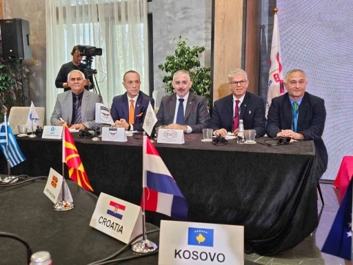 Talat &Uuml;nl&uuml;, Balkan Halter Federasyonu&rsquo;nda Asbaşkan oldu
