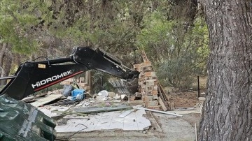 Tarihi Gelibolu Yarımadası'nda ka&ccedil;ak yapılara uydudan sıkı takip