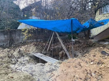 Tarihi kentte ka&ccedil;ak kazı operasyonu