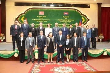 Tarım ve Orman Bakanı Kirişci Kambo&ccedil;ya&rsquo;da
