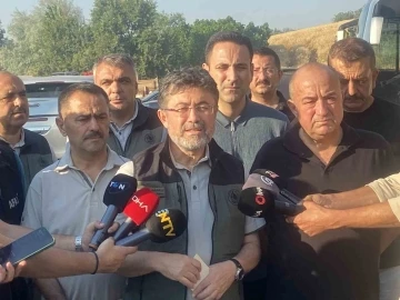 Bakan Yumaklı: "&Ccedil;anakkale&rsquo;deki orman yangınında 8 k&ouml;y etkilendi"