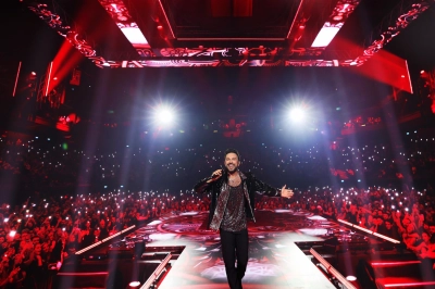 Tarkan&rsquo;dan Eşine ve Kızına Duygusal S&ouml;zler