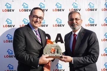 Tarsus&rsquo;ta zeytin gen koruma alanı a&ccedil;ıldı
