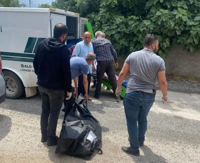 Tartıştığı annesini ilk &ouml;nce d&ouml;vd&uuml; sonrasında boğarak &ouml;ld&uuml;rd&uuml;