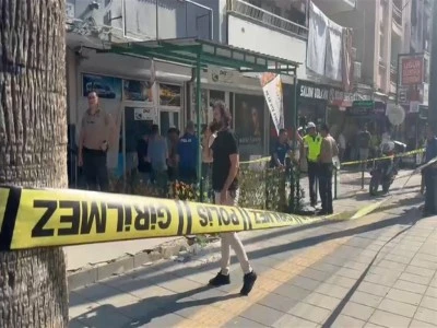 Tartıştığı eşini &ouml;ld&uuml;r&uuml;p intihar etti