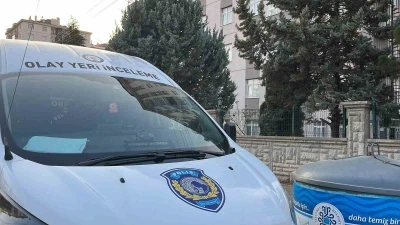 Tartıştığı eşini tabancayla bacağından vurdu