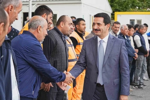 Taşkın: &ldquo;Temizlik personelimiz aynı zamanda sokağın emini&rdquo;
