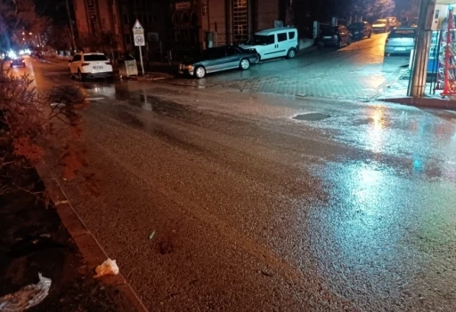 Tavşanlı&rsquo;da otomobilin &ccedil;arptığı yaya hayatını kaybetti
