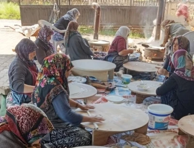 Tavşanlı Değirmisaz&rsquo;da yağmur duası ve Hıdırellez şenliği bir arada kutlandı
