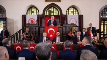 TBMM Başkanı Kurtulmuş: Cumhuriyet hepimizin baş tacı, hepimizi i&ccedil;ine alan bir ortak &ccedil;atıdır