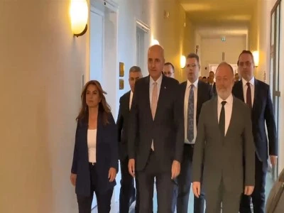 TBMM Başkanı Kurtulmuş, DEM Parti'yi ziyaret etti