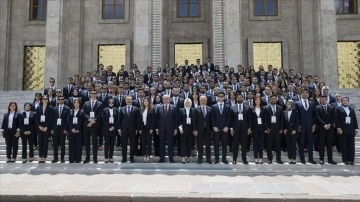 TBMM Başkanı Şentop, 81 il, KKTC ve Azerbaycan'dan gen&ccedil;lerle bir araya geldi