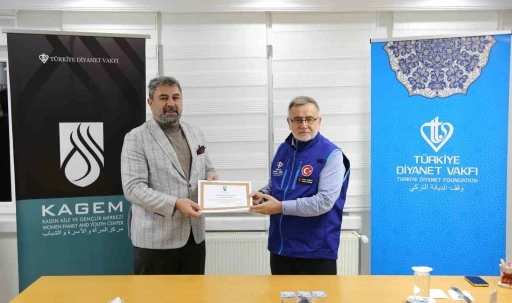 TDV KAGEM&rsquo;in d&uuml;zenlediği &ldquo;Baba Olma Sanatı&rdquo; seminerinin kapanış t&ouml;reni ger&ccedil;ekleştirildi
