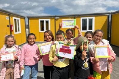 TEGV, Deprem B&ouml;lgesinde İlk G&uuml;nden Beri &Ccedil;ocukların Yanında