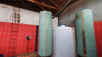 Tekirdağ&rsquo;da 50 ton sahte şarap ele ge&ccedil;irildi
