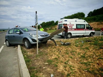 Tekirdağ&rsquo;da ara&ccedil;lar &ccedil;arpıştı; 1 yaralı
