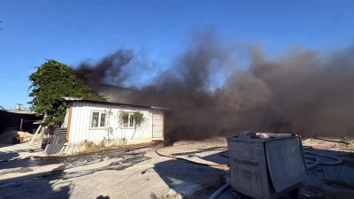 Tekirdağ&rsquo;da &ccedil;ıkan yangında iki iş yeri kullanılamaz hale geldi