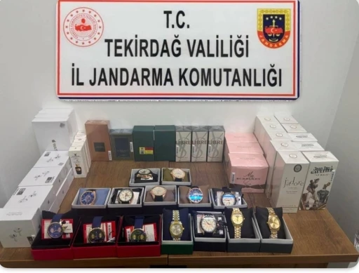 Tekirdağ&rsquo;da iki farklı operasyonda av t&uuml;feği ve faturasız &uuml;r&uuml;nler ele ge&ccedil;irildi
