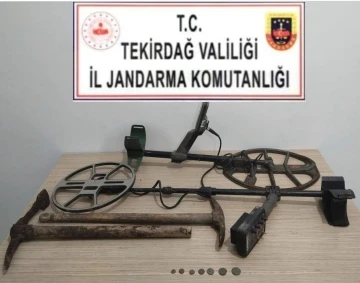 Tekirdağ&rsquo;da ka&ccedil;ak kazı operasyonu
