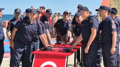 Tekirdağ&rsquo;da &ouml;zel bireyler i&ccedil;in d&uuml;zenlenen temsili yemin t&ouml;reninde komandolardan nefes kesen g&ouml;steriler
