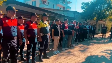 Tekirdağ&rsquo;da "Zıpkın-13" operasyonunda bin 650 kişinin GBT sorgulaması yapıldı
