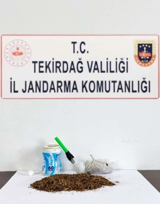 Tekirdağ&rsquo;da uyuşturucu ve silah operasyonları
