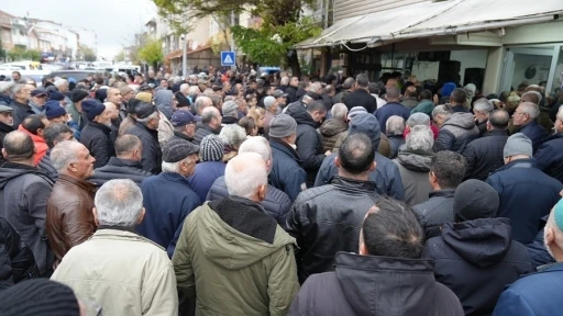Tekirdağ&rsquo;da vidanj&ouml;r ve su zammı krizi: Başkan Y&uuml;ceer&rsquo;e protesto
