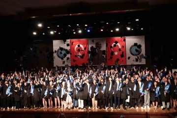 Teknik Bilimler MYO&rsquo;da mezuniyet heyecanı