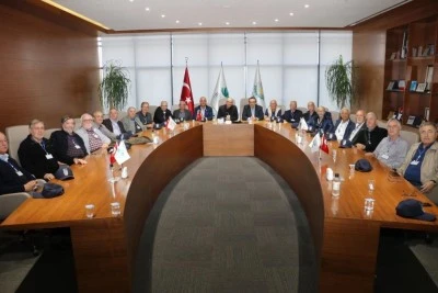 Teknik &Ouml;ğretmen Okulu'nun yeniden a&ccedil;ılması i&ccedil;in Bursa'da bir araya geldiler