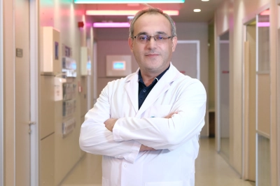 Teknoloji Kullanımı, Gen&ccedil; Yaşta Boyun Fıtığı Riskini Artırıyor!