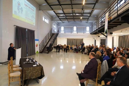 Tepebaşı&rsquo;nda diyabet paneli
