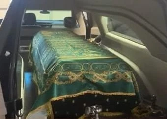 Ter&ouml;r &ouml;rg&uuml;t&uuml; elebaşısı G&uuml;len&rsquo;e Protestan cenaze
