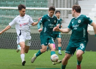 TFF 2. Lig: Giresunspor: 0 - Somaspor: 0

